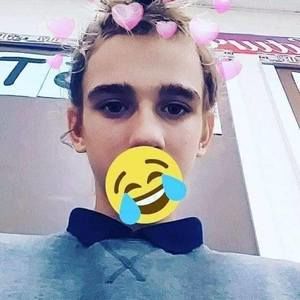 Meet your Posher, Isaac